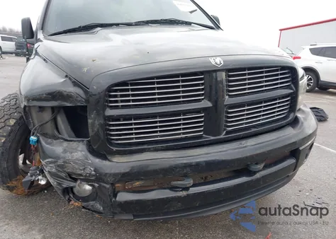 2004 Dodge Ram 1500 Slt/Laramie z USA, uszkodzony, nr VIN 1D3HU18D44J164055